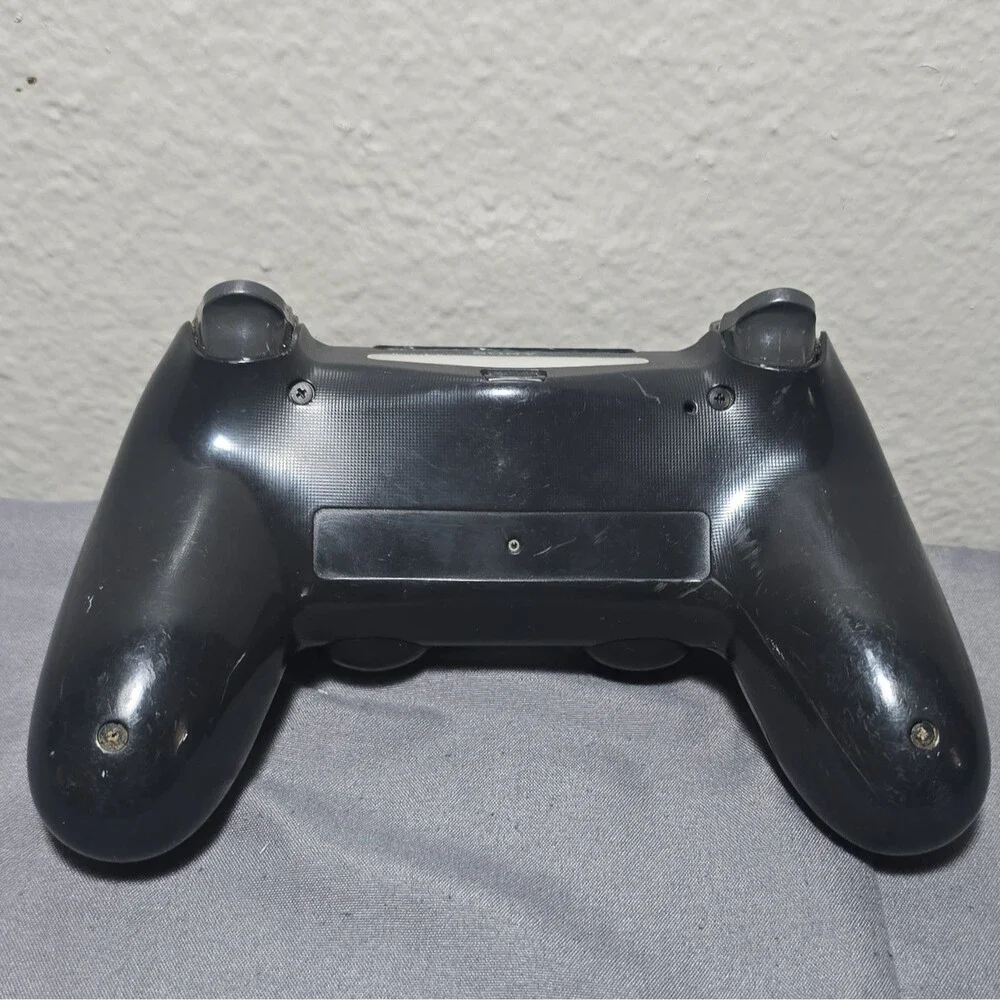 Sony DualShock 4 Wireless PS4 Controller Black Touchpad Light Bar Vibration